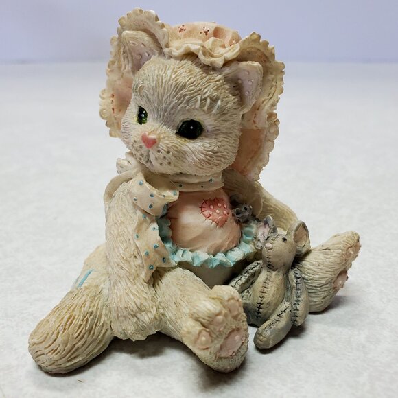 Calico Kittens "Love's Special Delivery" Figurine Collectible - Picture 1 of 7